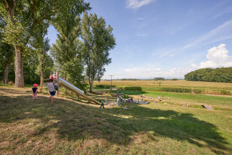 Gemeinde Atting Landkreis Straubing-Bogen Irrgarten Straubing (Dirschl Johann) Deutschland SR
